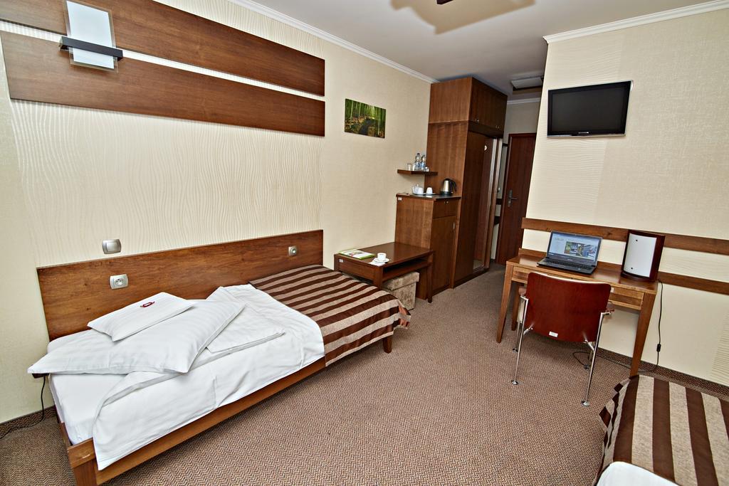 رادومسكو Hotel Ted الغرفة الصورة